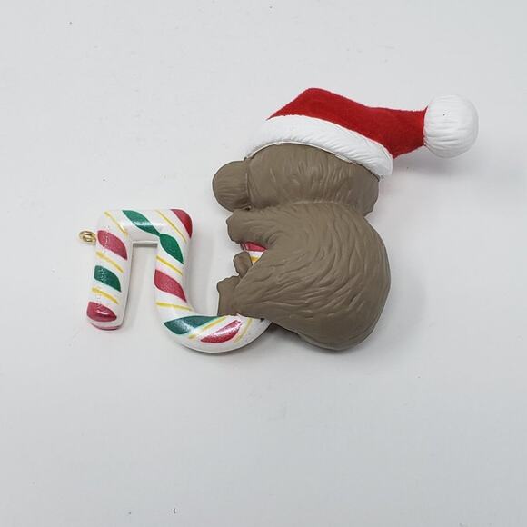 1992 Hallmark Child’s Fifth Christmas Handcrafted Keepsake Holiday Ornament - Picture 6 of 7